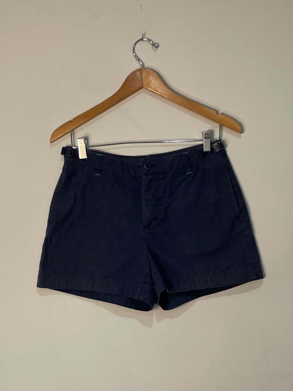 Gap Factory Store Women's Navy Cotton Utility Shorts Size 6